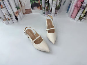 Ladies Pointed Toe Heels Strap Design (N138)