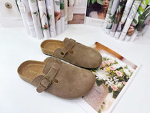 Load image into Gallery viewer, Ladies Leather Shoes Slip-On (E1035)