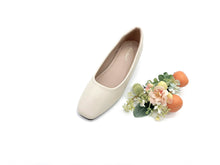 Load image into Gallery viewer, Ladies Formal Slip-On Heels (36046L)