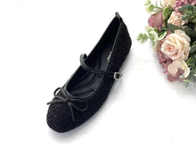 Load image into Gallery viewer, Ladies Mary Jane Flats Covered Shoe With Strap (36020L)