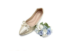 Load image into Gallery viewer, Women's Flat Shoes with Bow Detail (36008L)