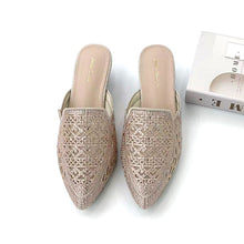 Load image into Gallery viewer, Ladies Slip-On Pointed Toe Heels (35984L)