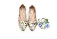 Load image into Gallery viewer, Women's Flat Shoes with Bow Detail (36008L)