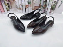 Load image into Gallery viewer, Ladies Pointed Toe Heels Buckle Design (N136)
