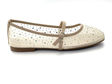 Load image into Gallery viewer, Ladies Flats Covered Shoes With Strap 36082L Stylish Practical Design for Everyday Wear