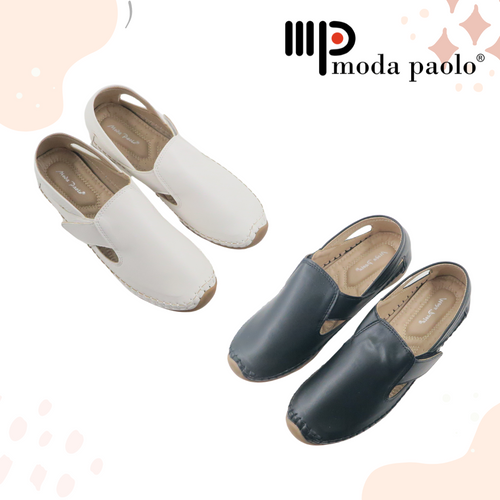 Ladies Flats Covered Toe In 2 Colors (35122T)