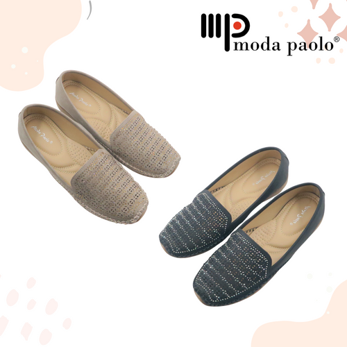 Ladies Flats Covered Toe In 2 Colors (35124T)