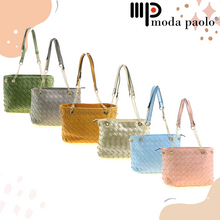 Load image into Gallery viewer, Moda Paolo Shoulder Bag (B073)