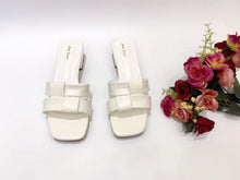 Load image into Gallery viewer, Ladies Slip-On Heels Mules (35952L)