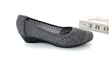 Load image into Gallery viewer, Ladies Formal Wedges (35981L)