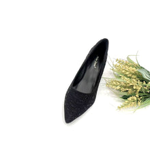 Load image into Gallery viewer, Ladies Pointed Toe Heels (35929L)