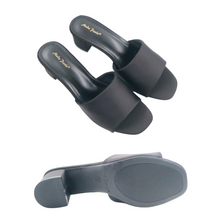 Load image into Gallery viewer, Ladies Slip-On Medium Heels Shoes (35486L)