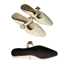 Load image into Gallery viewer, Ladies Slip-On Wedges Buckle Design (35722L)