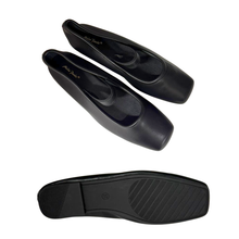 Load image into Gallery viewer, Ladies Flats Shoe Covered Toe (35733L)
