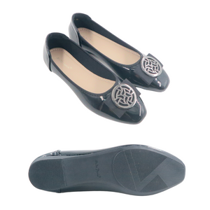 Women Flat Shoes Cover Toe 2 Colors (35424L)