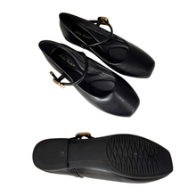 Load image into Gallery viewer, Ladies Flats Shoe Covered Toe (35711L)