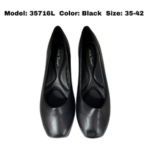 Load image into Gallery viewer, Ladies Slip-On Flat Shoes Covered Toe (35716L)