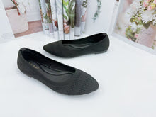 Load image into Gallery viewer, Ladies Flat Shoes Covered Toe Slip-On Design (N134)
