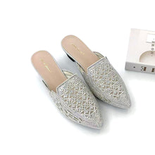 Load image into Gallery viewer, Ladies Slip-On Pointed Toe Heels (35984L)