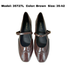 Load image into Gallery viewer, Ladies Flat Covered Toe Shoes Buckle Design (35727L)