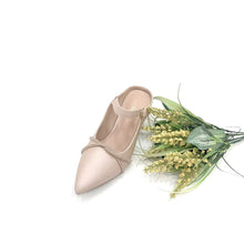 Load image into Gallery viewer, Ladies Strap Heels (35872L)