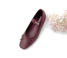 Load image into Gallery viewer, Ladies Flat Covered Toe Shoe Ribbon Design (35853L)