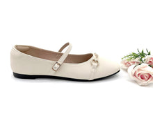 Load image into Gallery viewer, Women's Mary Jane Flat Shoes Square Toe with Gold Chain Detail (36003L)