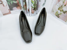 Load image into Gallery viewer, Ladies Formal Heels In Black (35701L)
