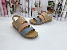 Load image into Gallery viewer, Ladies Strap Sandals In 2 Colors (35691L)