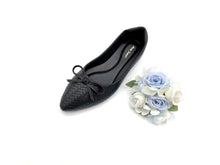 Load image into Gallery viewer, Women's Flat Shoes with Bow Detail (36008L)