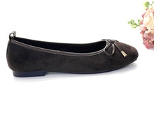 Load image into Gallery viewer, Ladies Mary Jane Flats Covered Shoe With Ribbon (36023L)