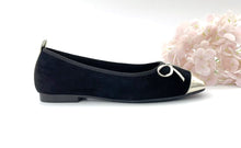 Load image into Gallery viewer, Ladies Flat Covered Toe Shoe Ribbon Design (35855L)
