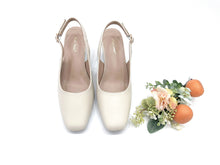 Load image into Gallery viewer, Ladies Formal Heels With Back Strap (36055L)