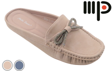 Load image into Gallery viewer, Women Flat Slip-Ons (35081T)