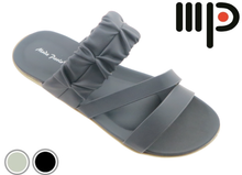 Load image into Gallery viewer, Women Sandals in 2 Colours (35043T)