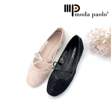Load image into Gallery viewer, Ladies Flat Shoe Covered Toe (35850L)