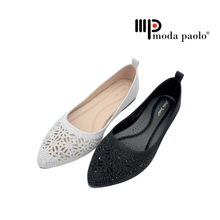 Load image into Gallery viewer, Ladies Pointed Toe Flat Shoe (35997L)