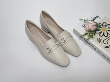 Load image into Gallery viewer, Ladies Slip-On Heels Formal (35834L)