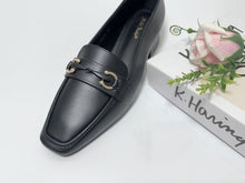 Load image into Gallery viewer, Ladies Slip-On Heels Formal (35834L)