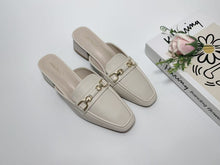Load image into Gallery viewer, Ladies Slip-On Heels Formal Design (35835L)