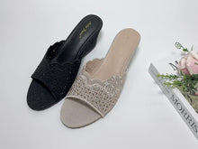 Load image into Gallery viewer, Ladies Wedges Mules (35795L)