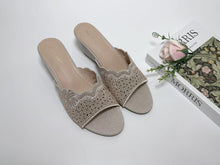 Load image into Gallery viewer, Ladies Wedges Mules (35795L)