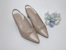 Load image into Gallery viewer, Ladies Heels Strap Buckle Design (35758L)