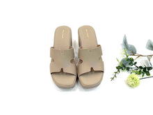 Load image into Gallery viewer, Ladies Slip-On Heels (35896L)