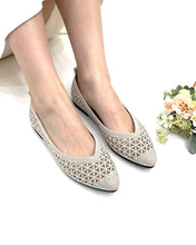 Load image into Gallery viewer, Ladies Pointed Toe Flat Shoe (35994L)