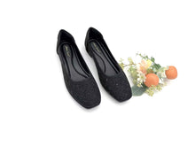 Load image into Gallery viewer, Ladies Slip-On Flat Shoe (35918L)