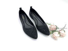 Load image into Gallery viewer, Ladies Pointed Toe Flat Shoe (35997L)