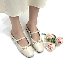 Load image into Gallery viewer, Ladies Slip-On Flat Shoe (35914L)