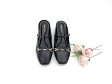 Load image into Gallery viewer, Ladies Slip-On Flat Shoe (35914L)