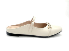 Load image into Gallery viewer, Ladies Slip-On Flat Shoe (35914L)